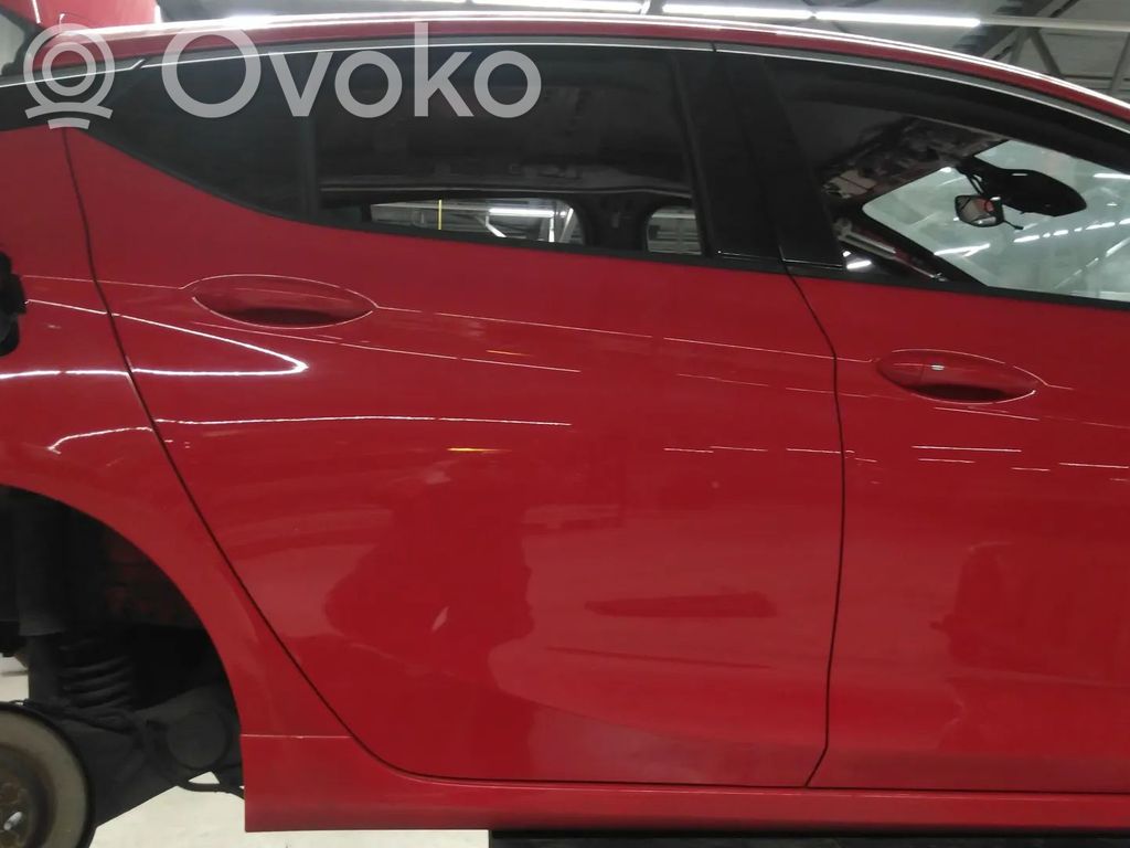 Vauxhall Astra K Puerta trasera 