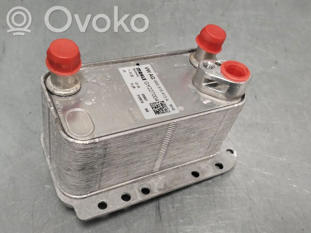 Audi e-tron Engine oil radiator 