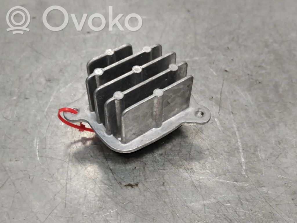 Opel Corsa F Phare de jour LED 