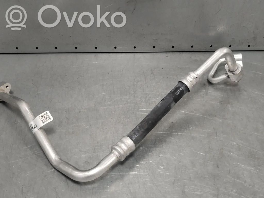 Ilmastointilaitteen putki (A/C)   4KE816727E,4KE816727D