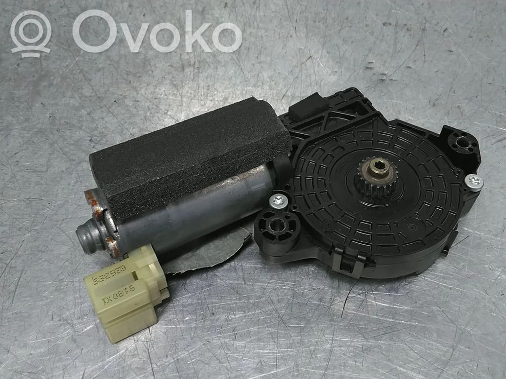 Volkswagen PASSAT B8 Motore/attuatore 