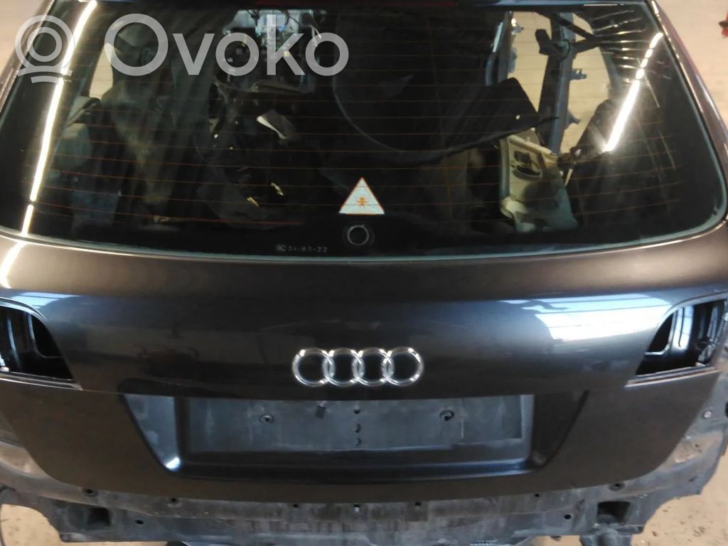 Audi A3 S3 8P Puerta del maletero/compartimento de carga 