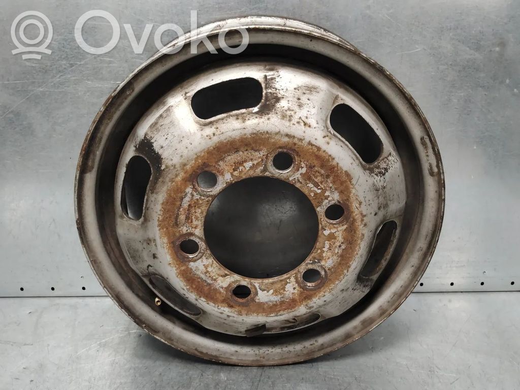 Iveco Daily 35.8 - 9 Felgi stalowe R16 