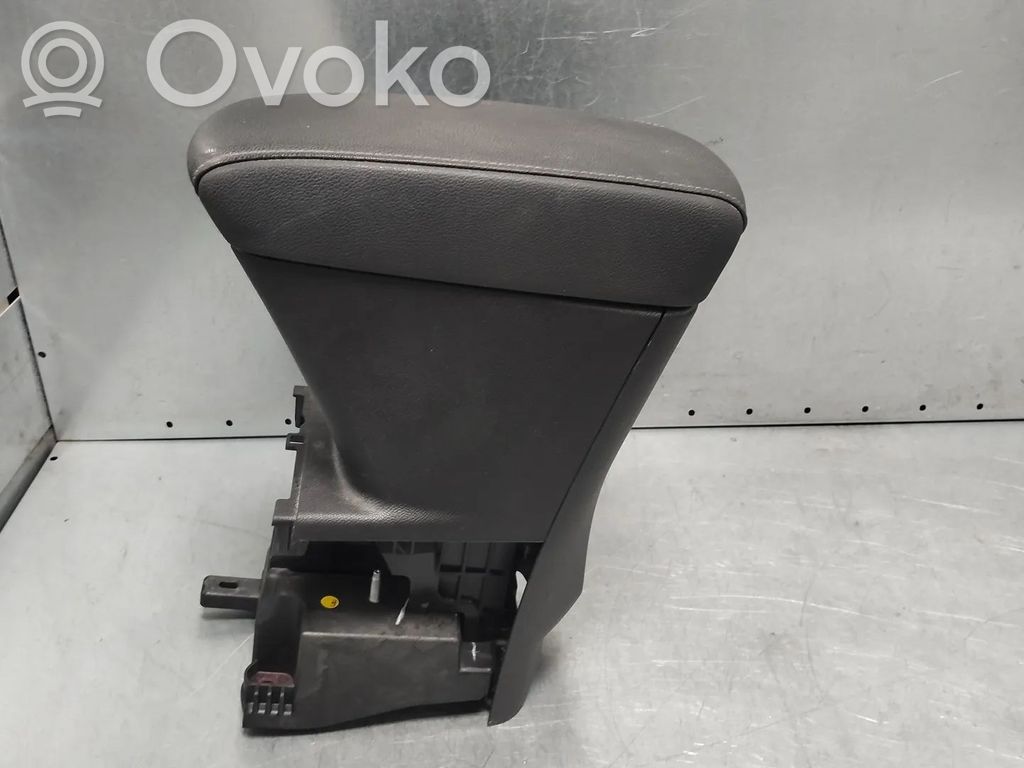 Opel Corsa F Consola central 
