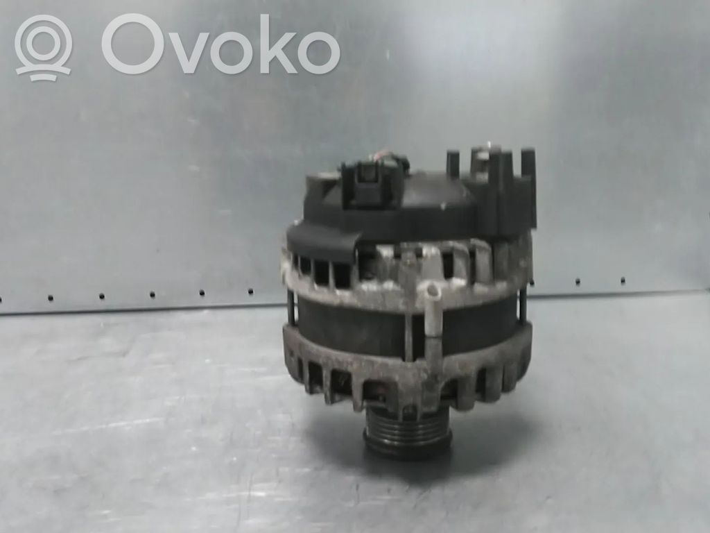 Alternador   231004719R,K9K872