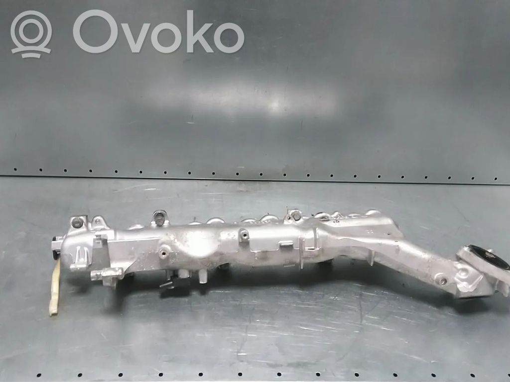 BMW 5 G30 G31 G38 Colector de admisión 