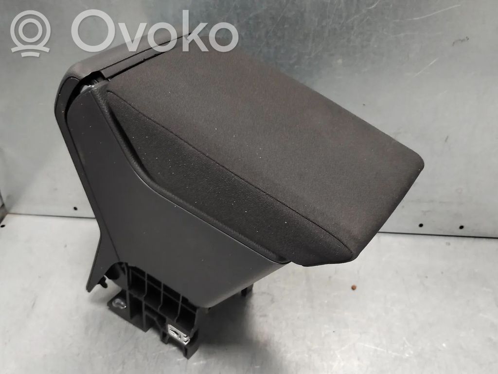 Volkswagen Polo VI Tunel środkowy 