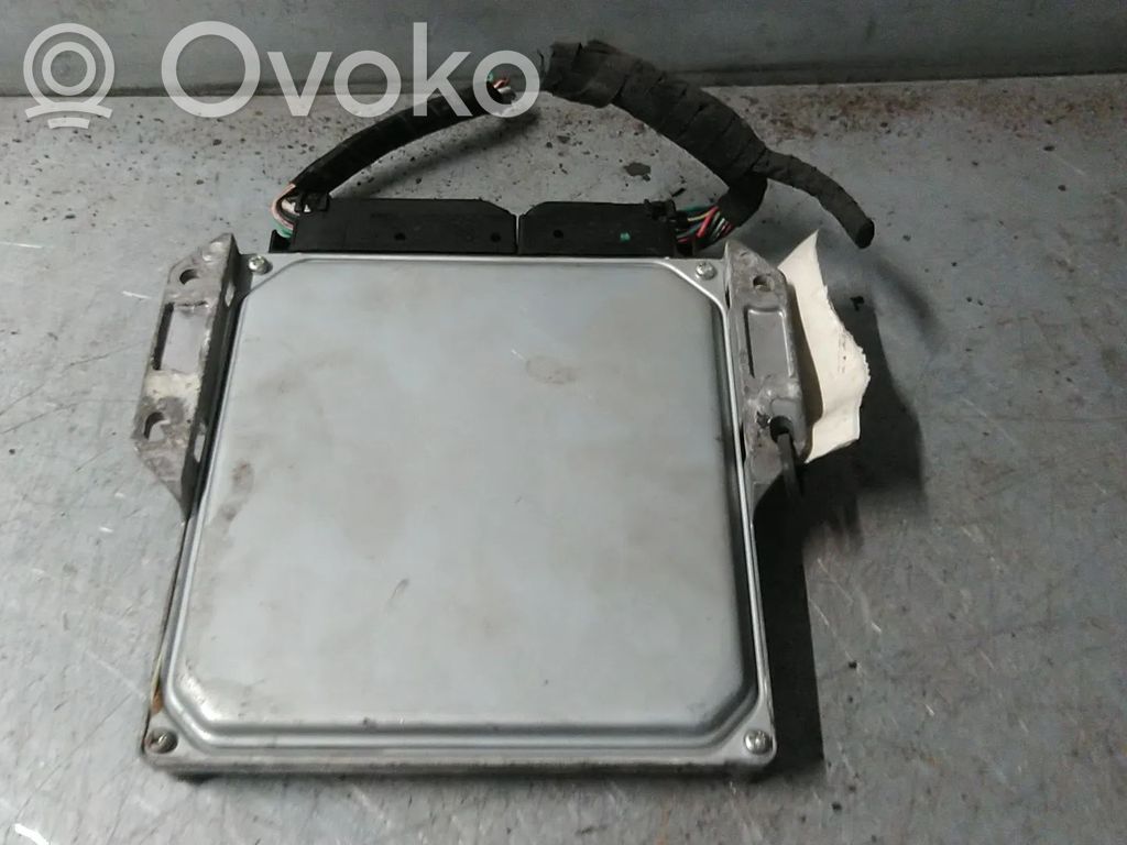 Engine control unit/module   8200453261,8200050919,8973804220,P9X701
