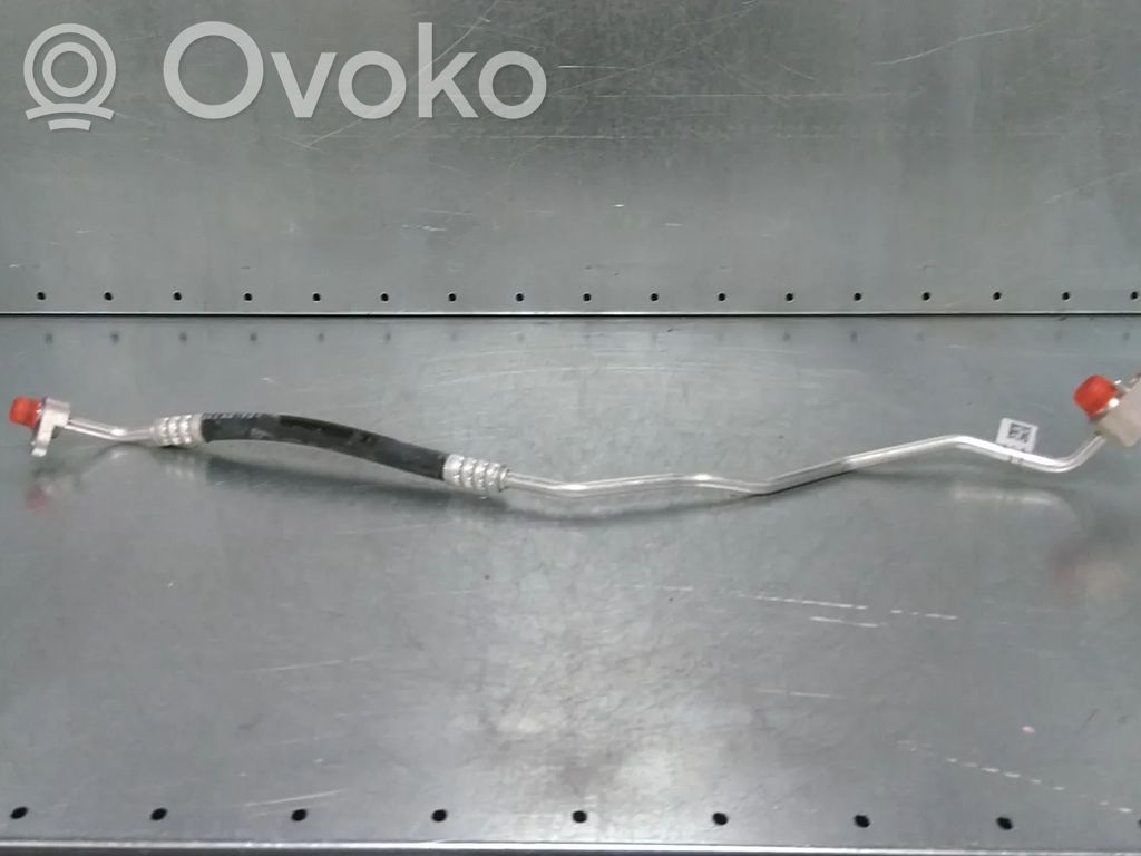 Audi e-tron Ilmastointilaitteen putki (A/C) 