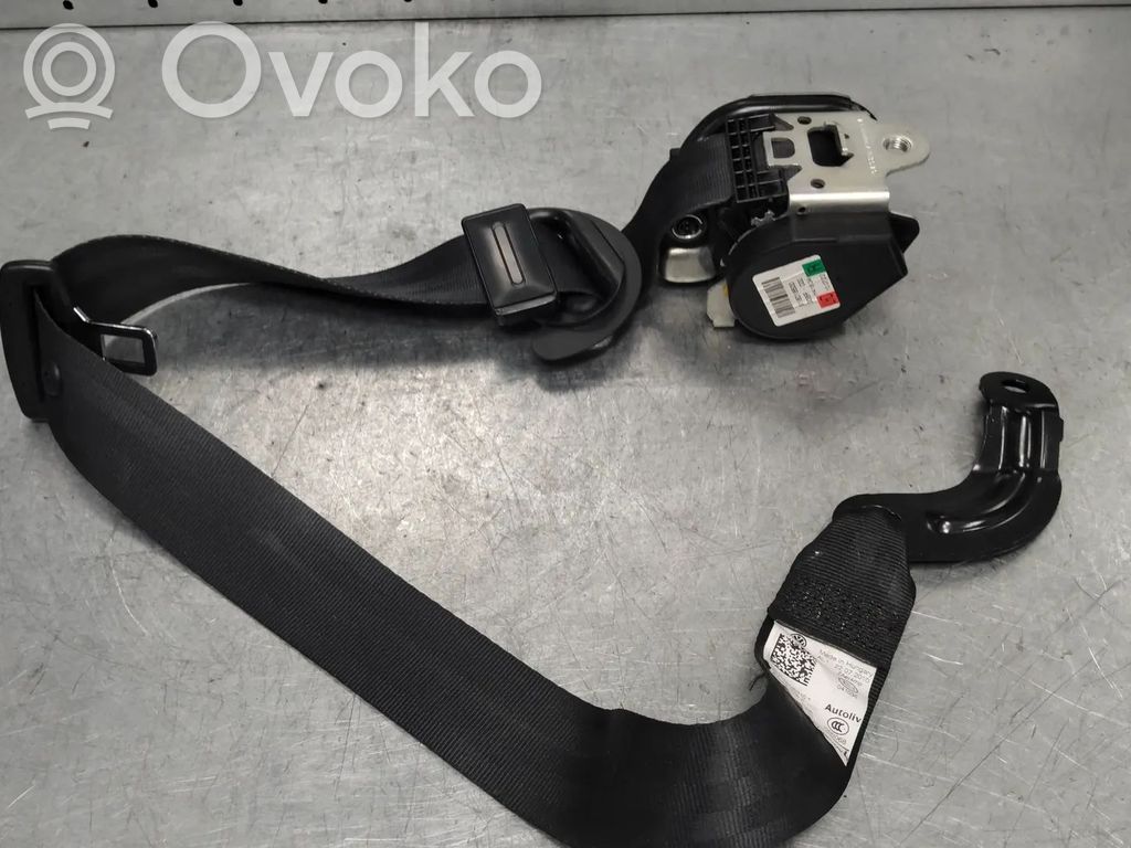 Volkswagen Golf VI Cinturón delantero 