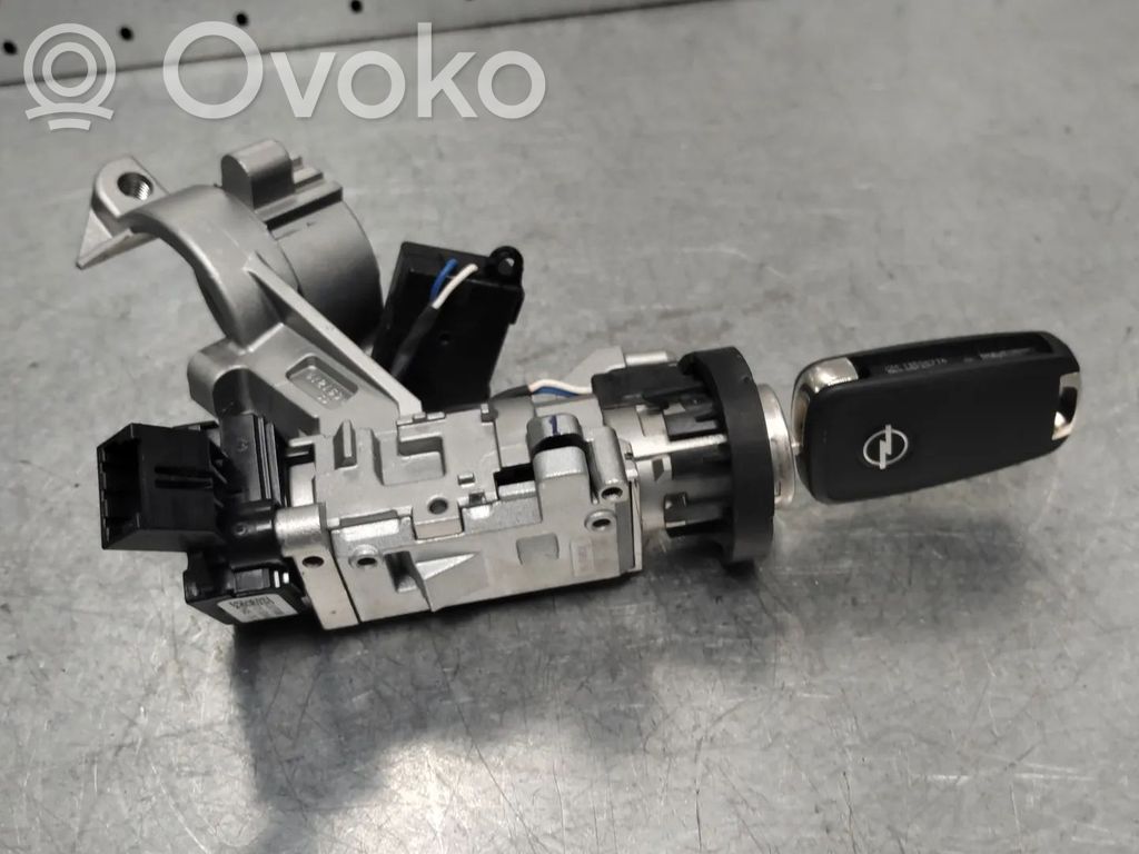 Opel Mokka Butuc cheie contact 