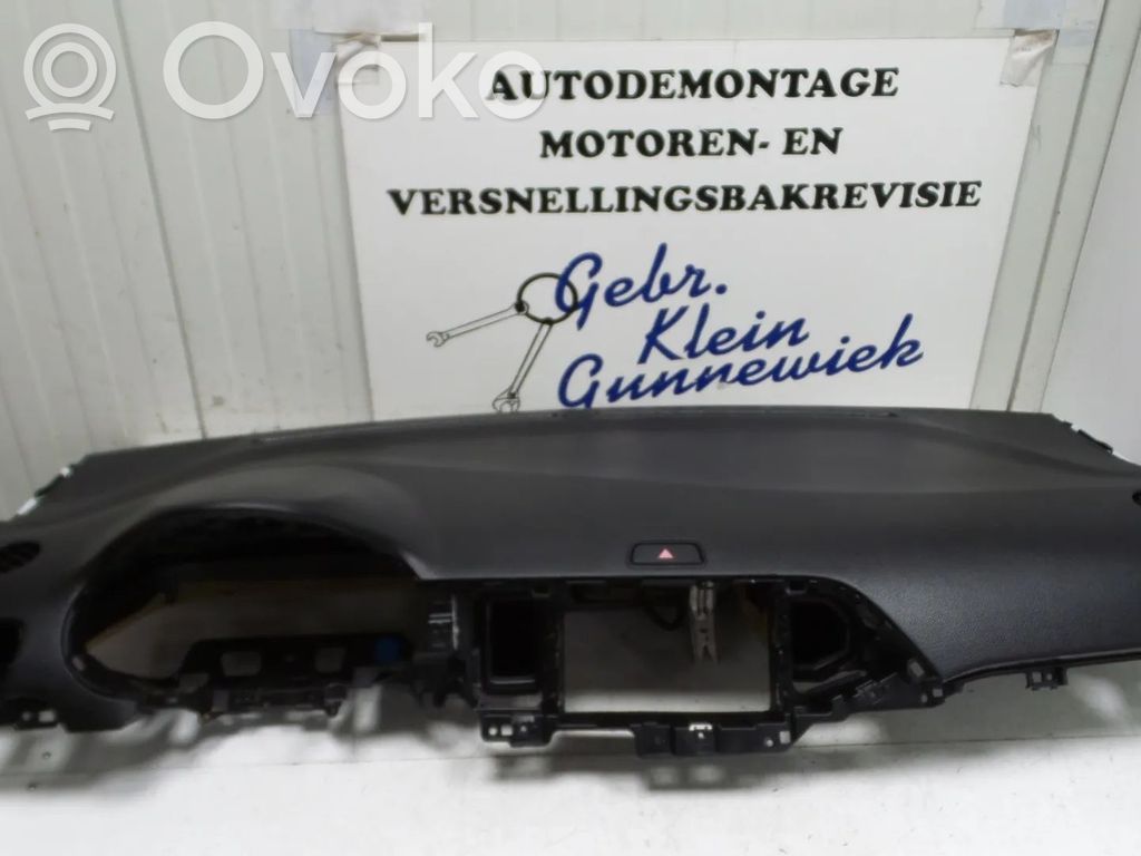 KIA Picanto Dashboard 