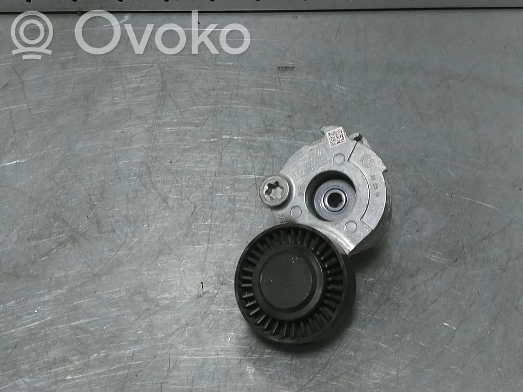 Audi A8 S8 D4 4H Cita veida dzinēja nodalījuma detaļa 