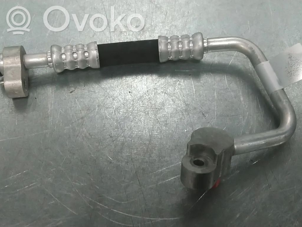 Audi e-tron Ilmastointilaitteen putki (A/C) 