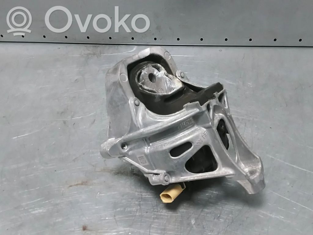 Audi A5 Engine mount bracket 