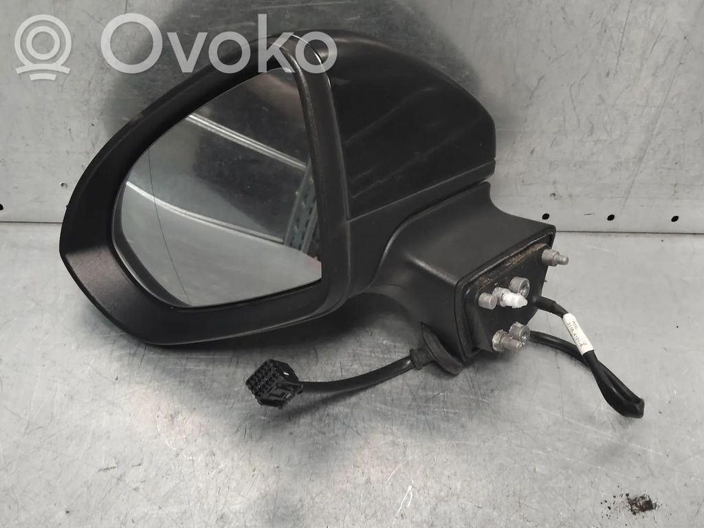Vauxhall Astra K Elektryczne lusterko boczne drzwi przednich 