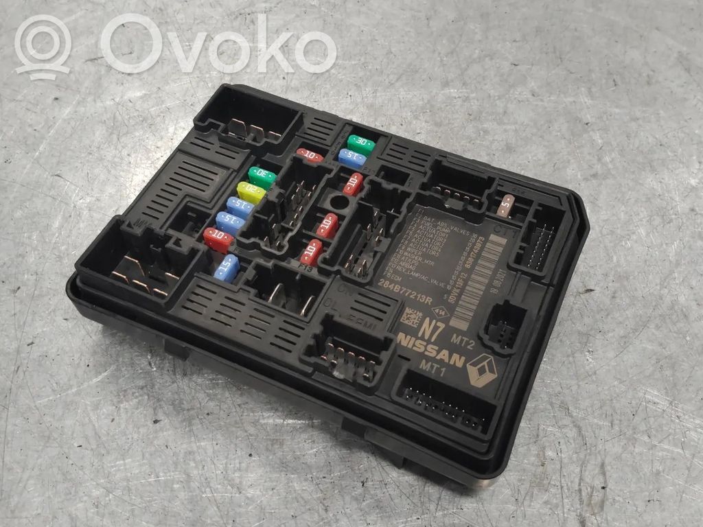 Renault Captur II Fuse module 