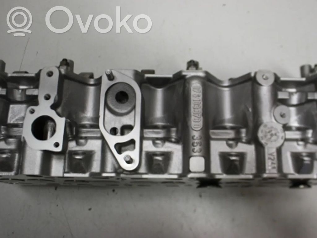 Volkswagen Crafter Engine head 