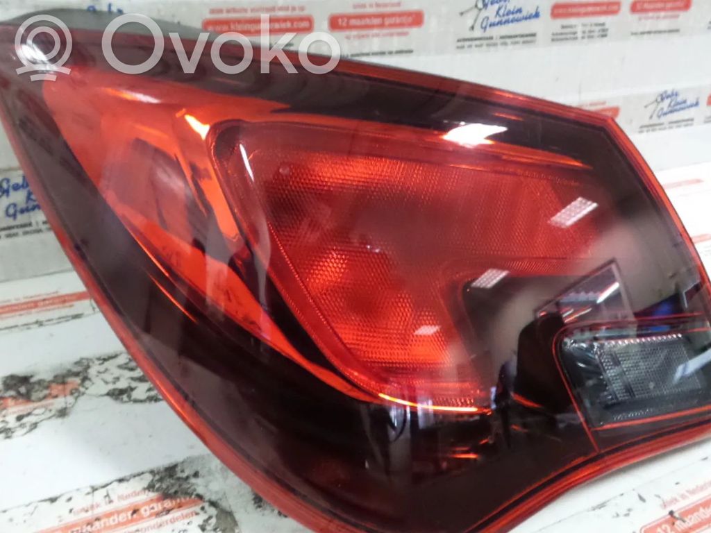 Opel Astra J Rear/tail lights 