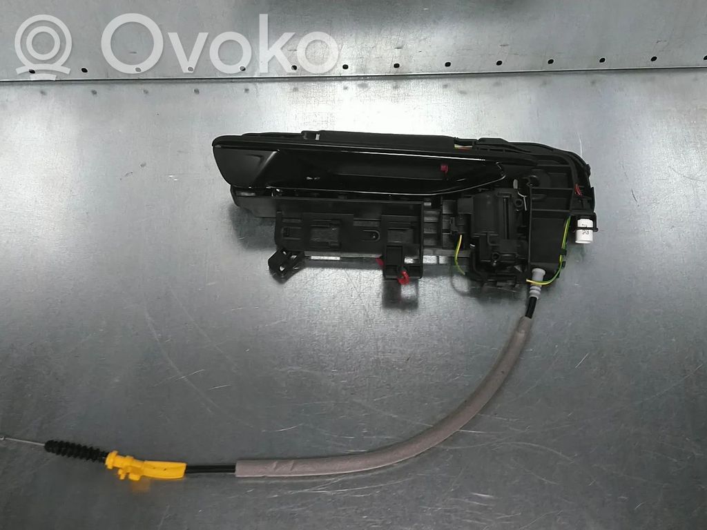 Audi A5 Tapa manecilla puerta delantera 
