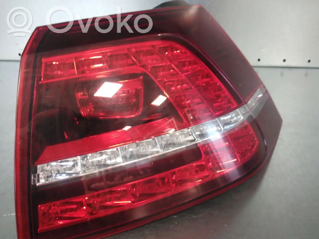 Volkswagen Golf VII Lampă spate în caroserie 
