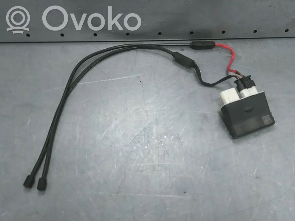 Tailgate/trunk control unit/module   80A962243