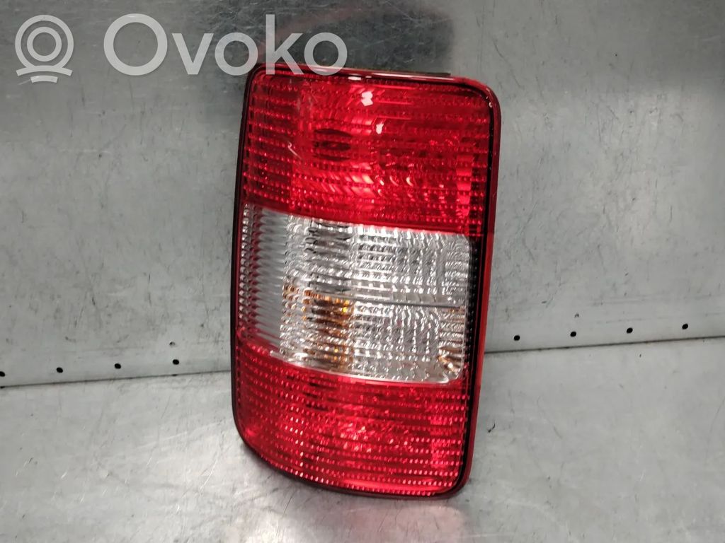 Volkswagen Caddy Luci posteriori 