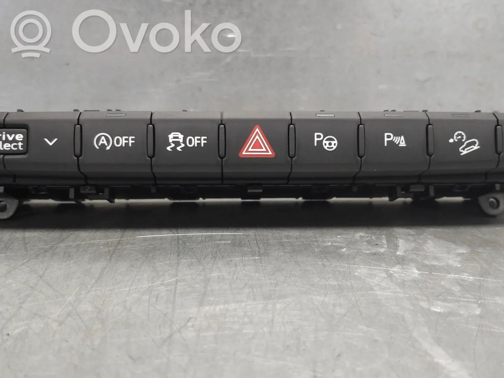 Audi Q7 4M Altra parte interiore 
