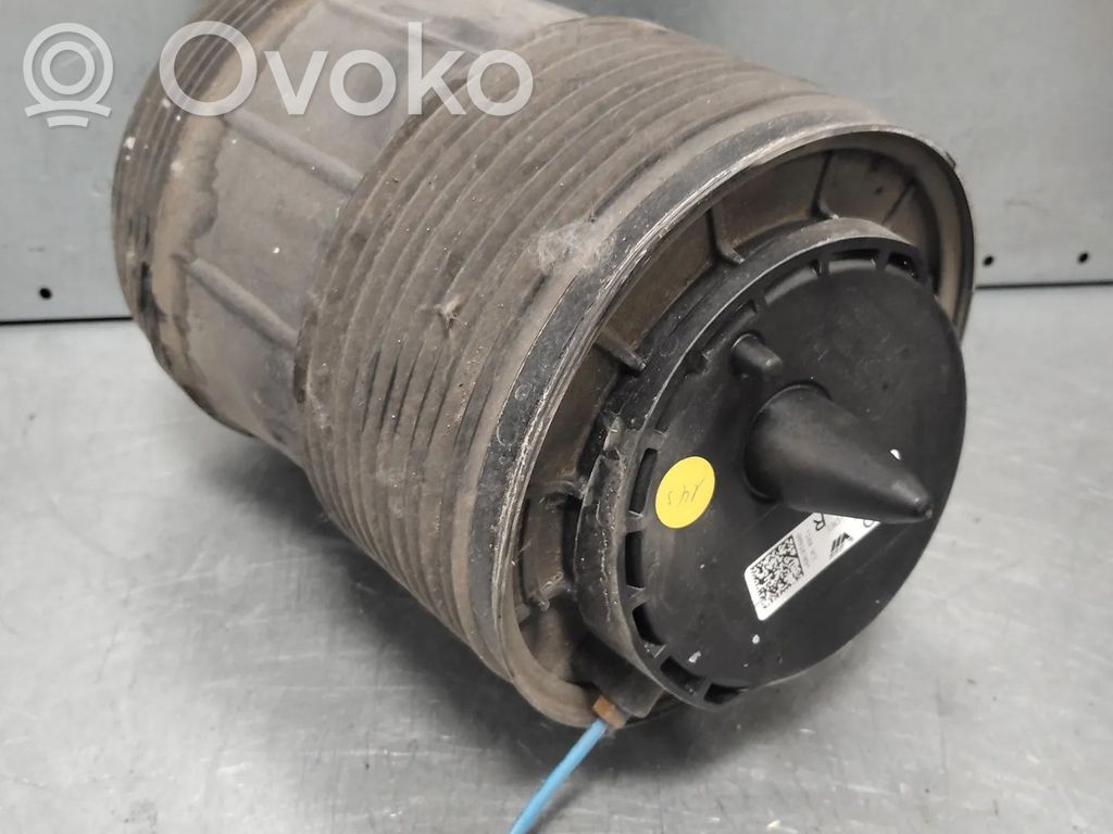 Audi Q7 4M Poduszka zawieszenia pneumatycznego osi przedniej 