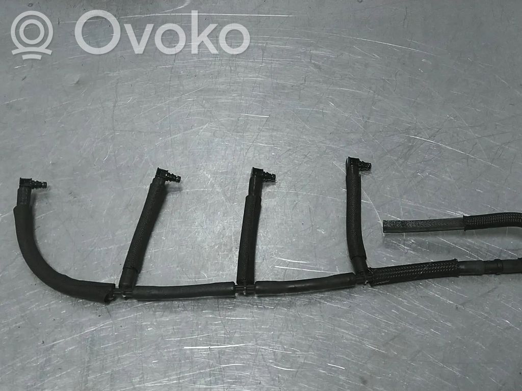 Volkswagen Golf VI Przewód paliwa 