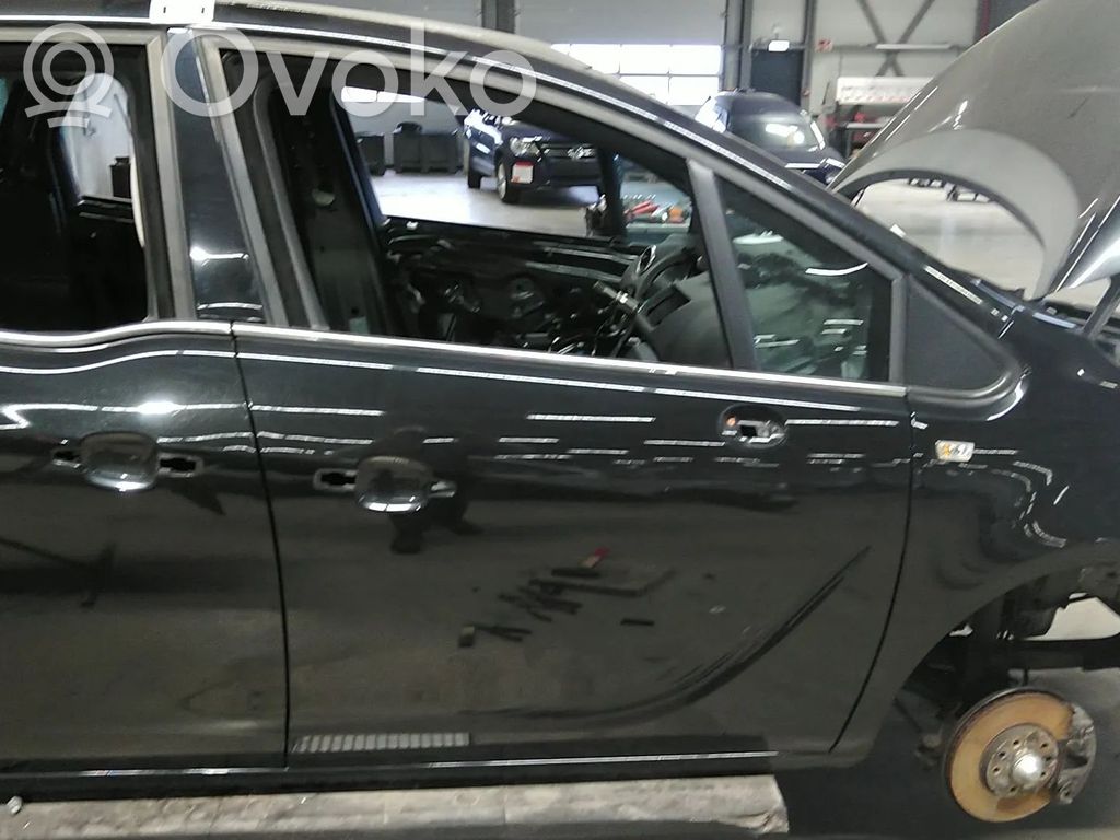 Opel Meriva B Drzwi przednie 