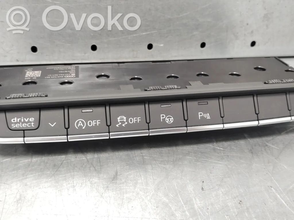 Audi A5 Otros repuestos del interior 
