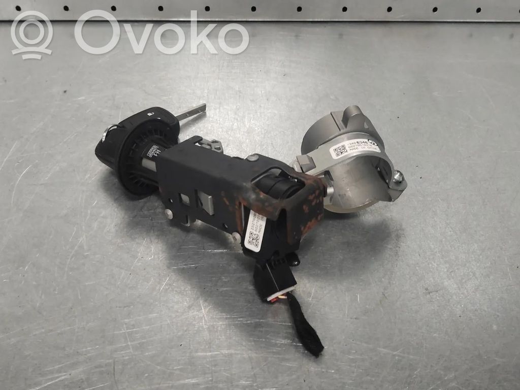 Opel Meriva B Butuc cheie contact 