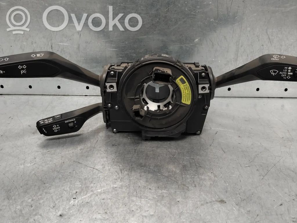 Audi Q8 Interruptor/palanca de limpiador de luz de giro 