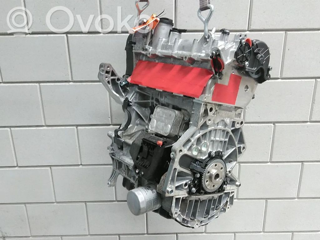 Skoda Superb B8 (3V) Engine 