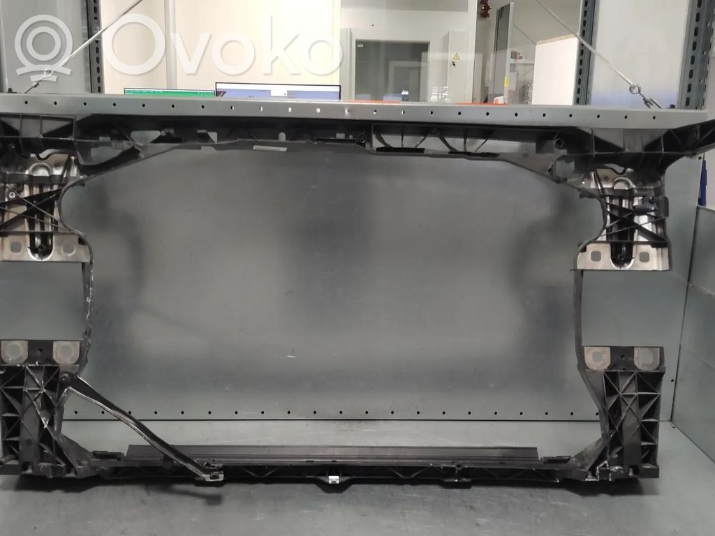Панель радиаторов   8W0805594,8W0805594E