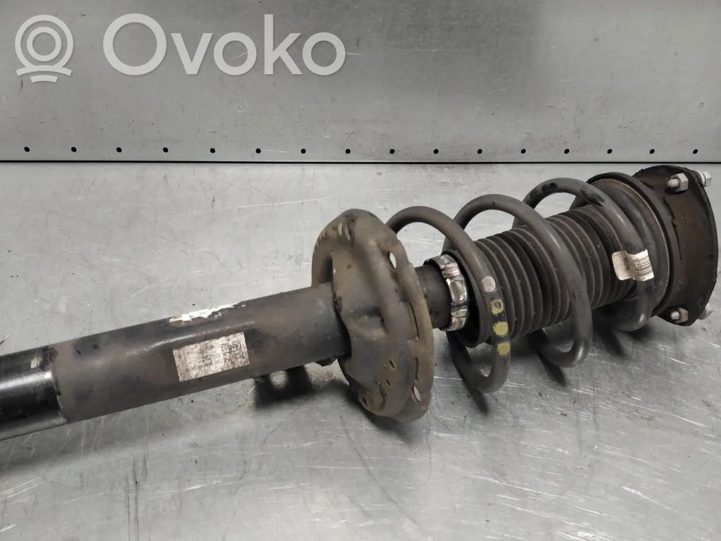 Audi A3 8Y Stoßdämpfer vorne 