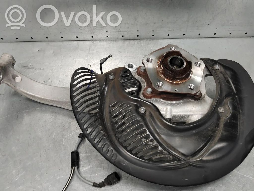 Achsschenkel vorne   4M0407241K,4M0407253K,4M0407559