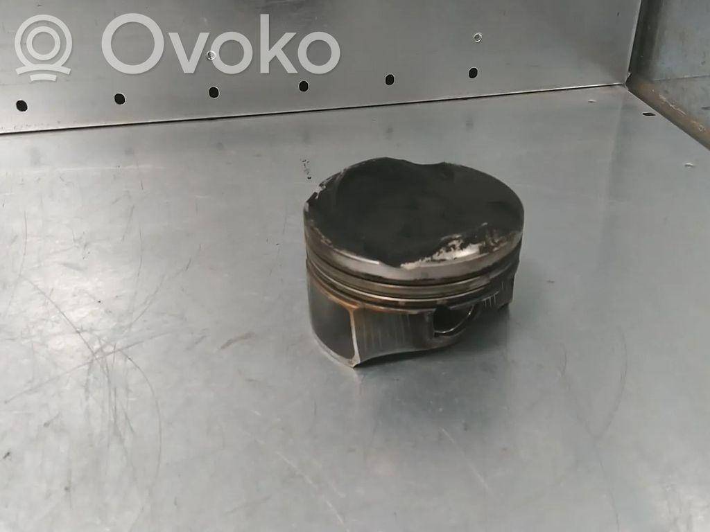 Opel Grandland X Piston 