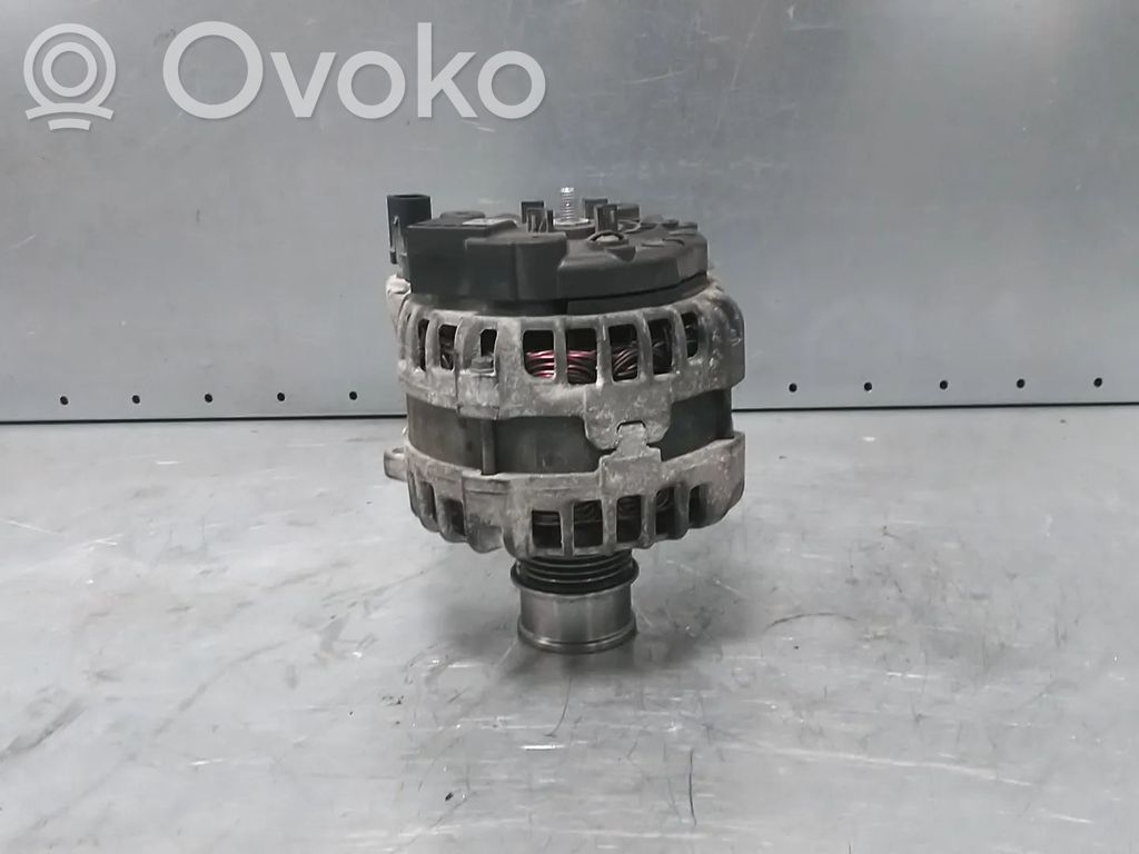 Volkswagen Golf VII Alternator 