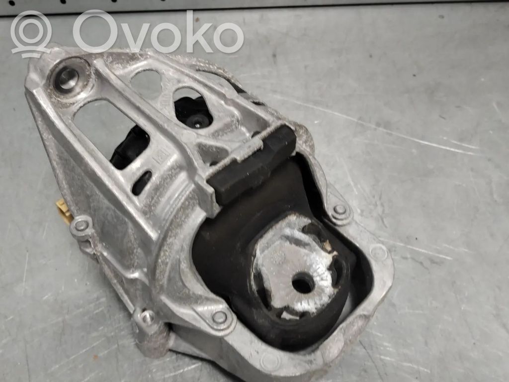 Audi A5 Engine mount bracket 