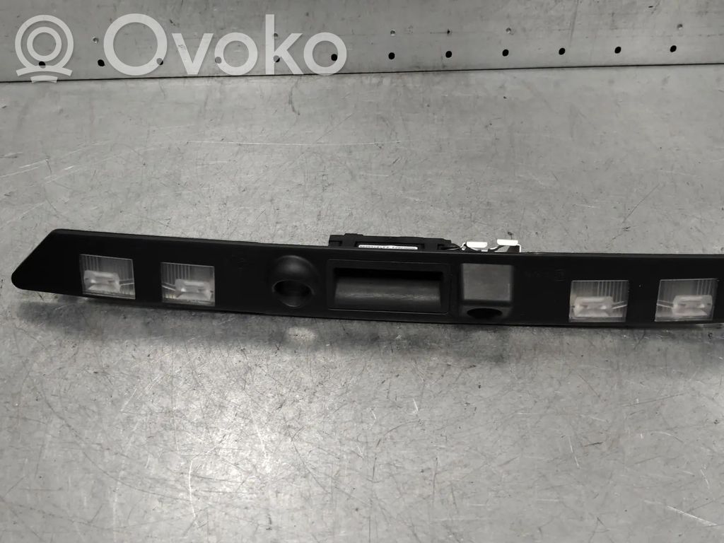 Tailgate release/open handle   8W7827574B
