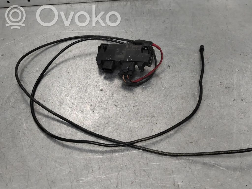 Audi A5 Tailgate/trunk control unit/module 
