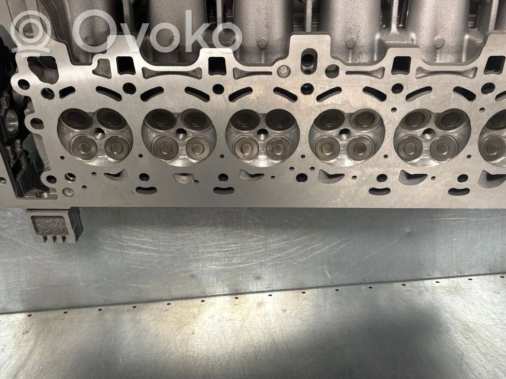 BMW 5 E60 E61 Culata del motor 