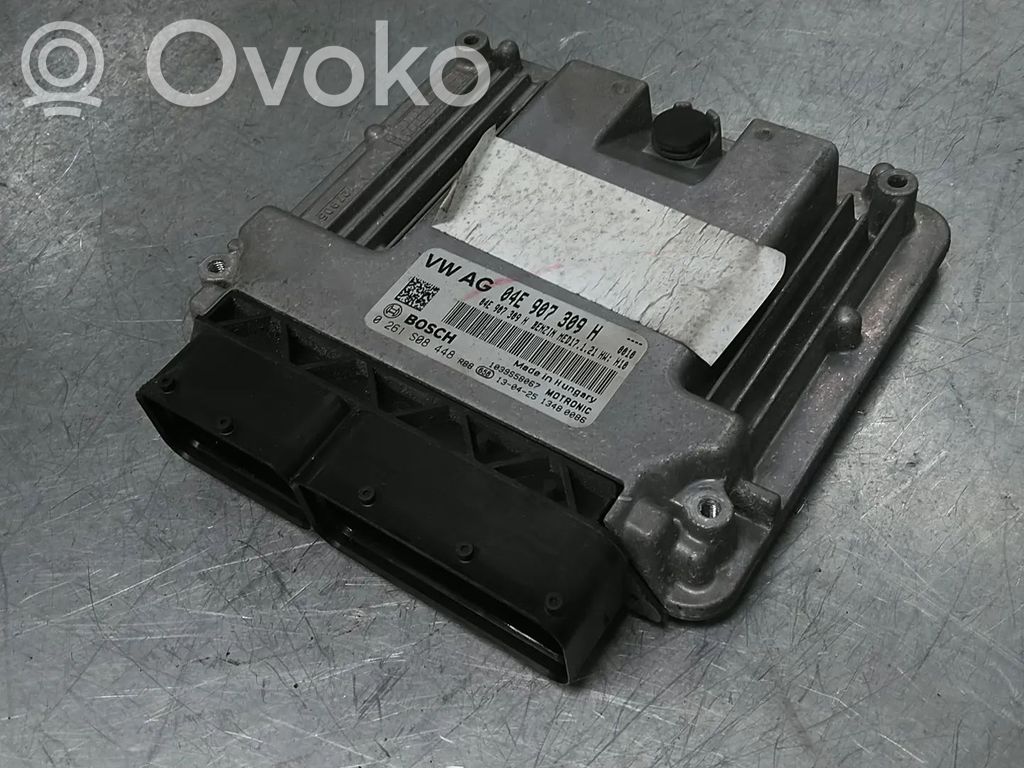 Volkswagen Jetta VI Engine control unit/module 