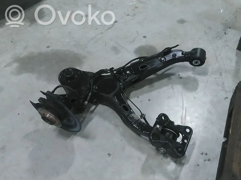 Opel Vivaro Achsschenkel hinten 
