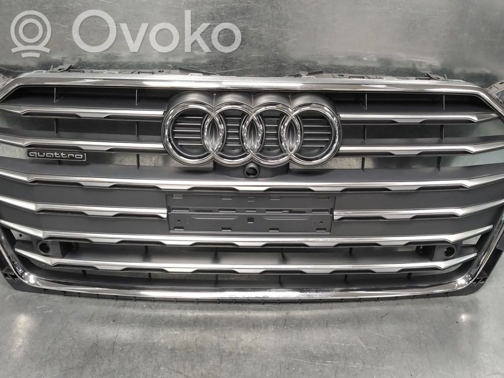 Audi A5 Grilă radiator față 