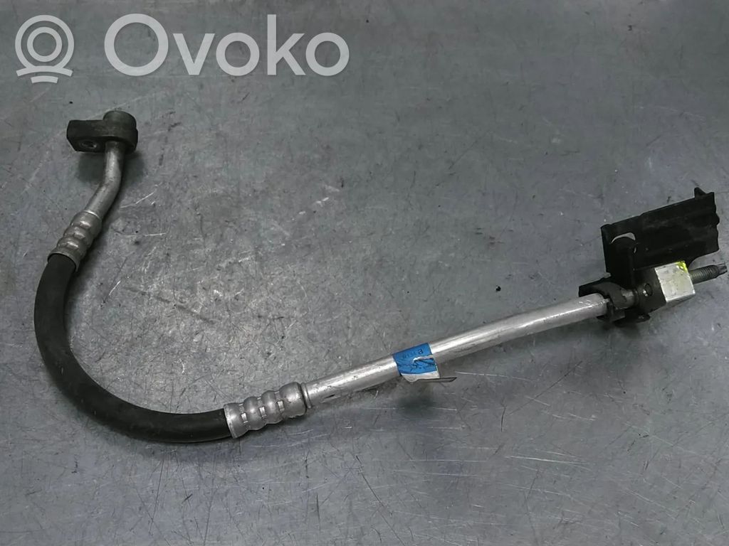 Ford Focus Gaisa kondicioniera caurulīte (-es) / šļūtene (-es) 