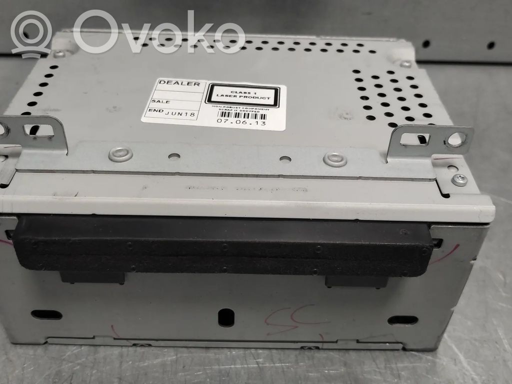 Ford Focus Radio / CD-Player / DVD-Player / Navigation 