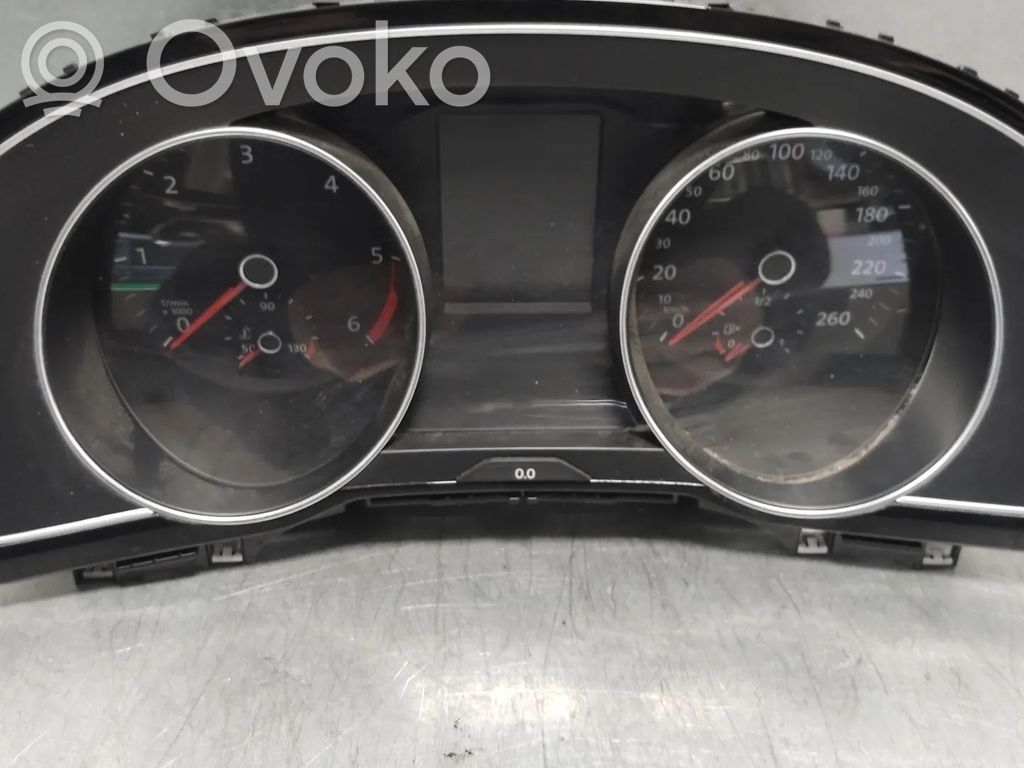 Volkswagen PASSAT B8 Nopeusmittari (mittaristo) 